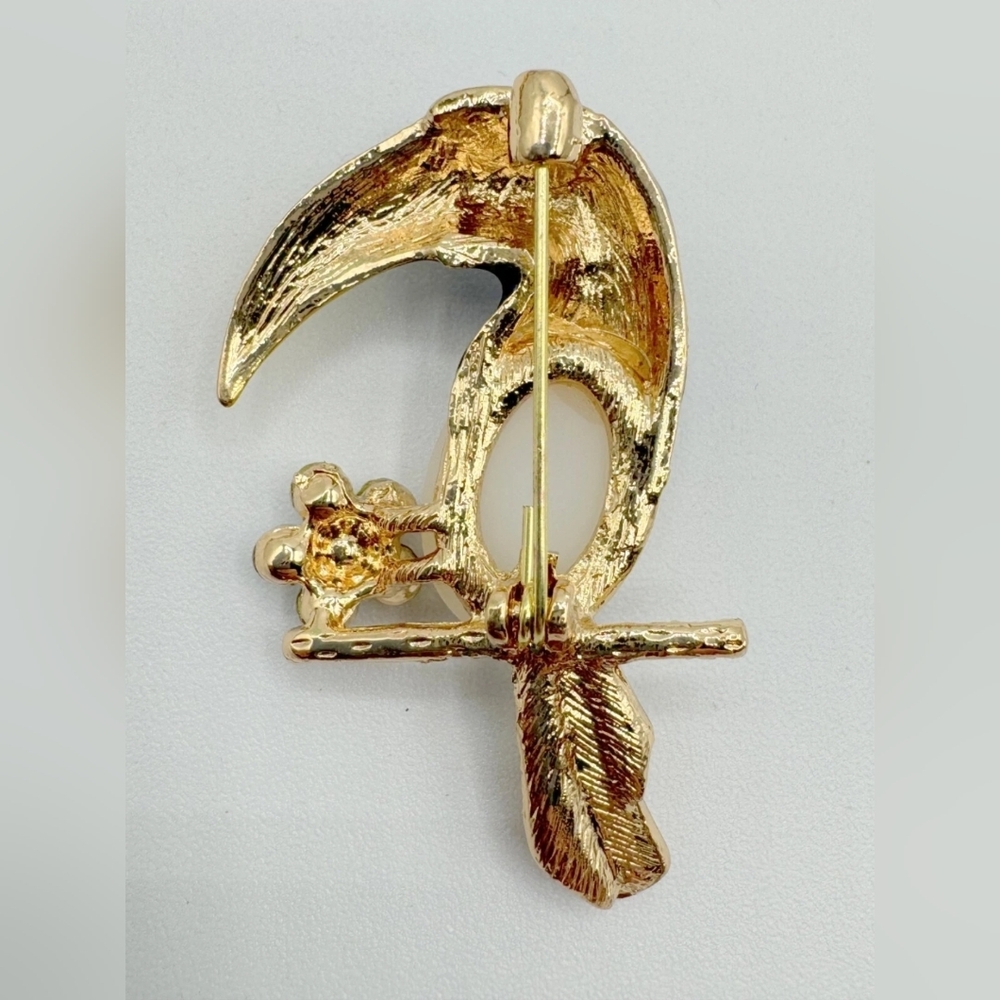 Gold Plated Muticolor White Crystal Floral Toucan Brooch - Picture 5 of 10